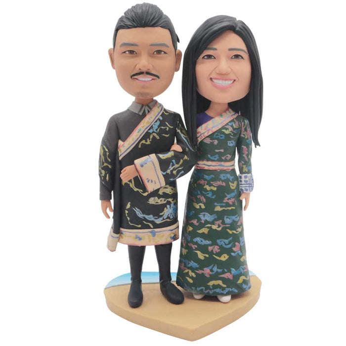 Valentine Gifts - Couple In Vintage Clothing Custom Figure Bobblehead