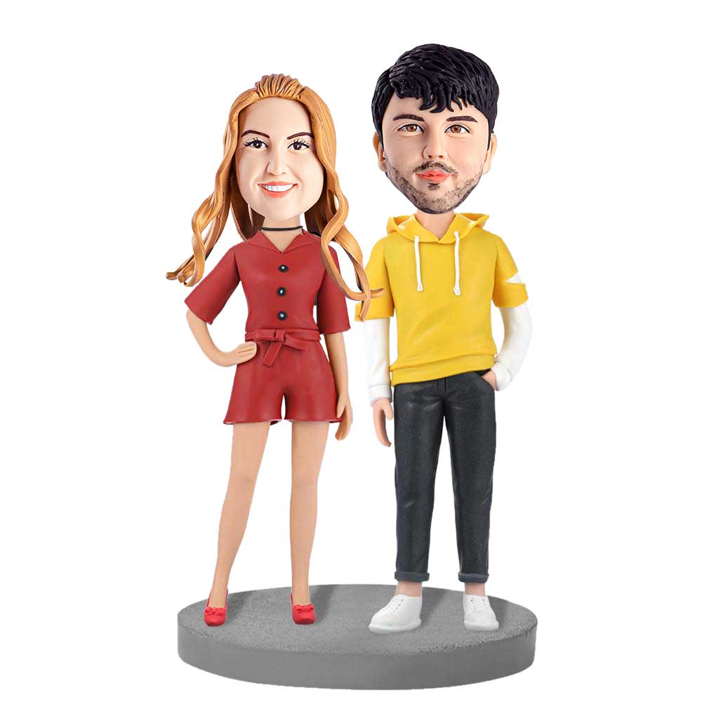 Model Couple in Casual Clothes Custom Figure Bobblehead