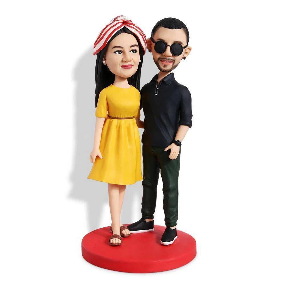 Stylish Couple Custom Figure Bobblehead 