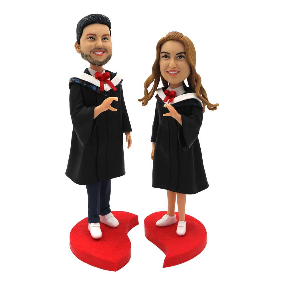 Sweet Graduation Couple Heart-shaped Custom Figure Bobblehead