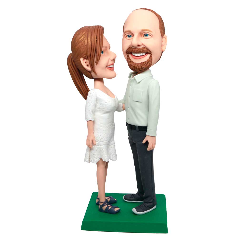 Sweet Couple Custom Figure Bobbleheads