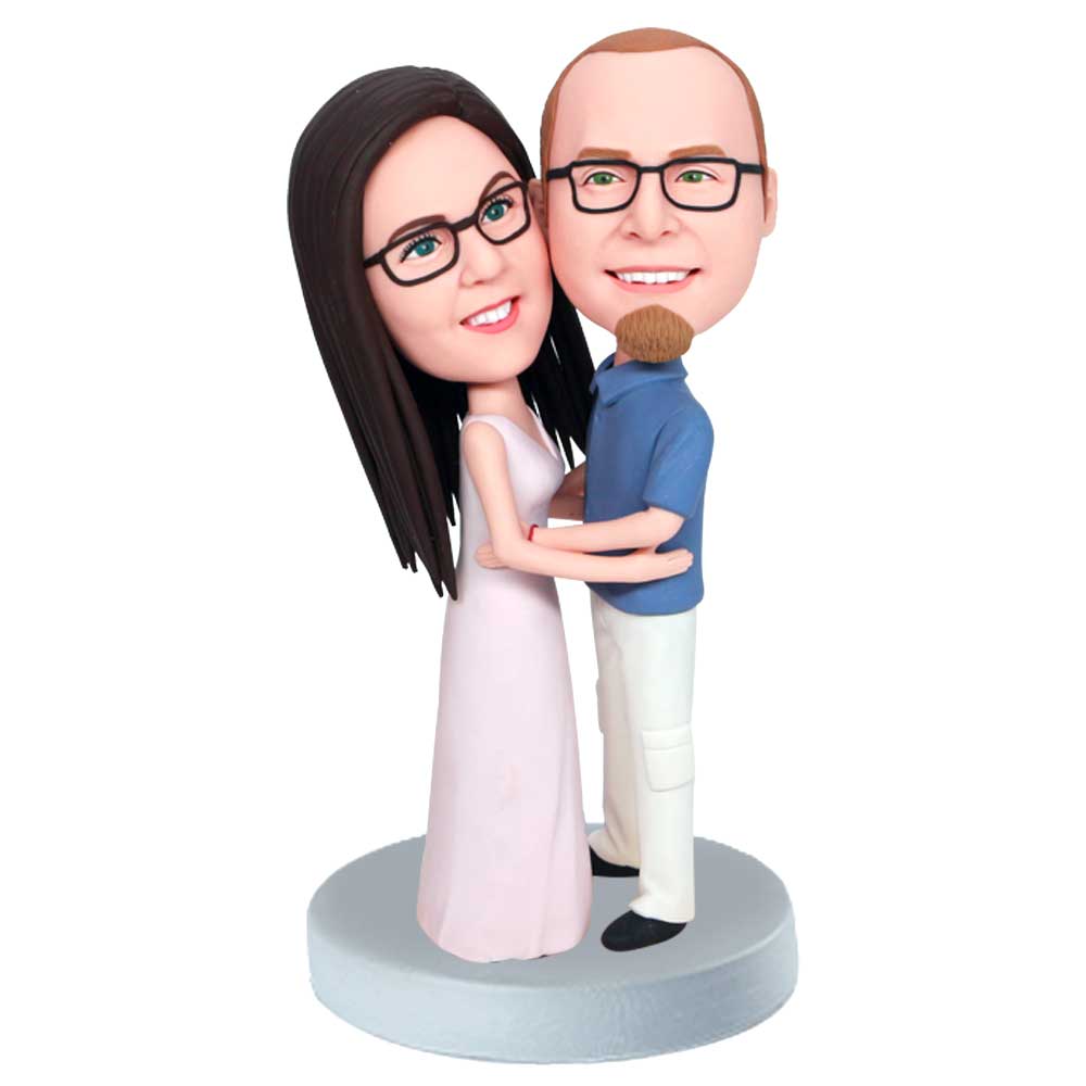 Sweet Couple Hug Each Other Custom Figure Bobbleheads