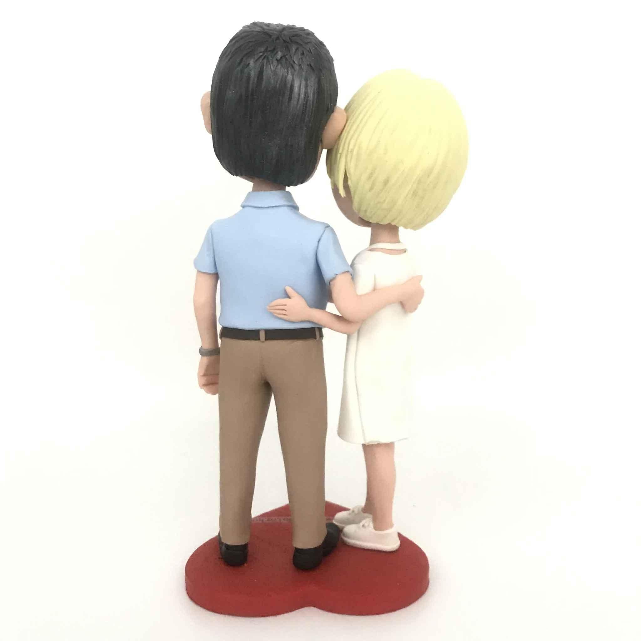 Sweet Embrace Each Other Couple Figure Bobblehead - Figure Bobblehead
